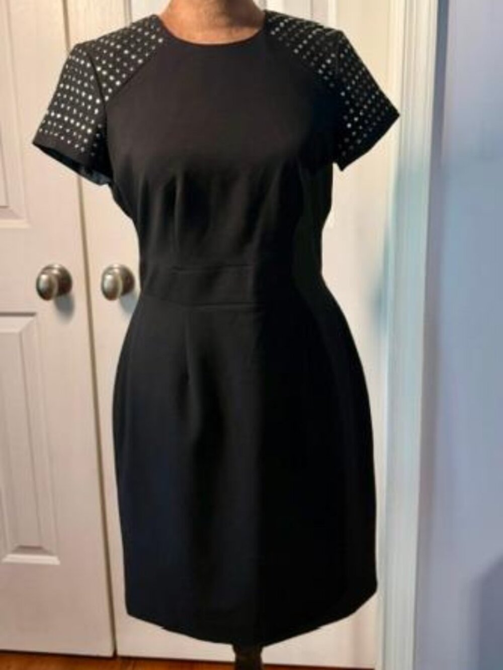 Calvin Klein 6P Black Studded Shoulder Sheath Dress Exposed Zip Petite